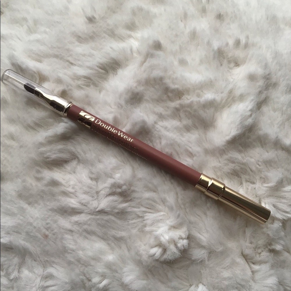Double Wear Lip Pencil